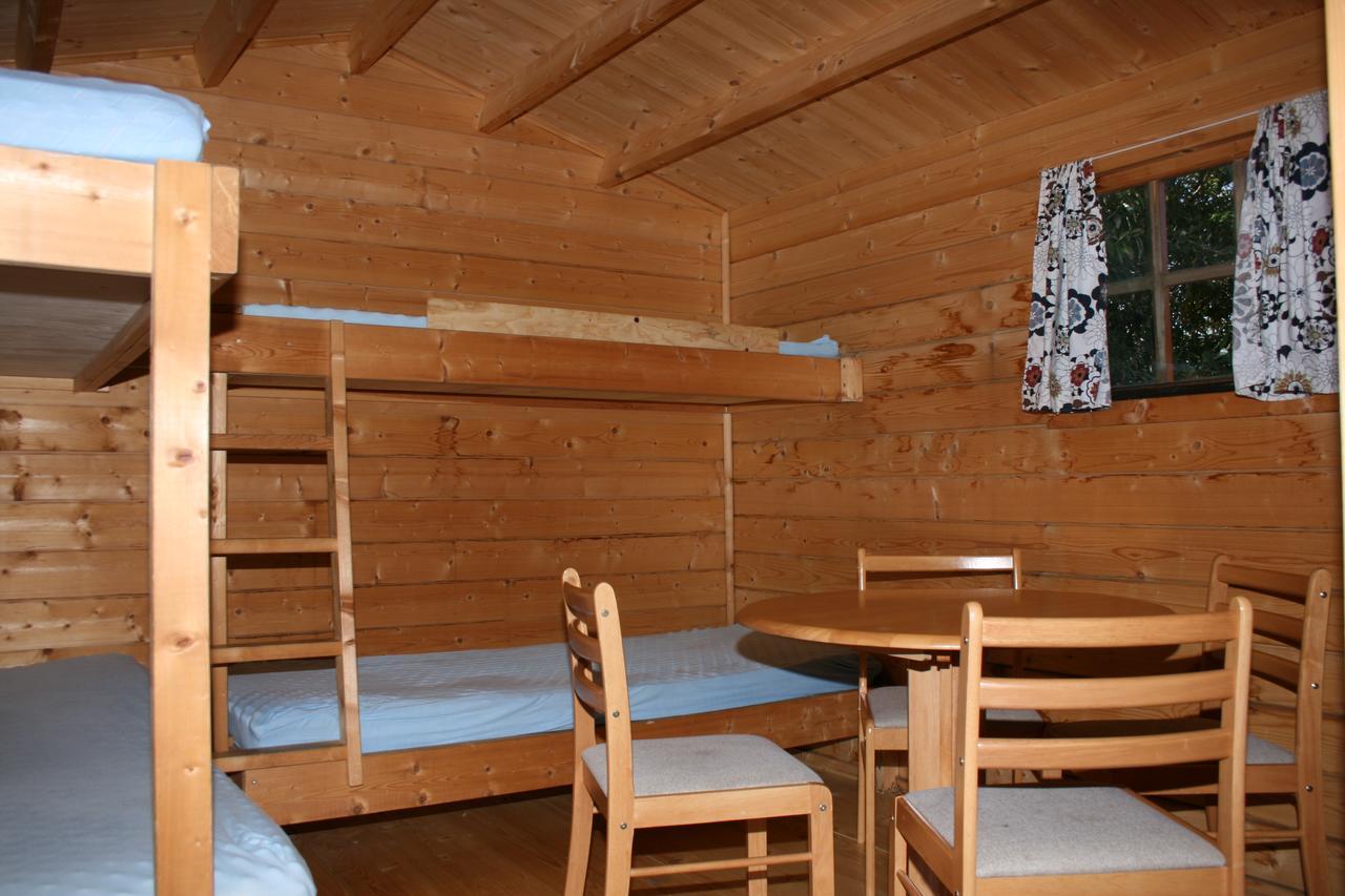 הוילה הבמסטאנגי Huts In Vithidalur Sleepingbag Accommadation מראה חיצוני תמונה